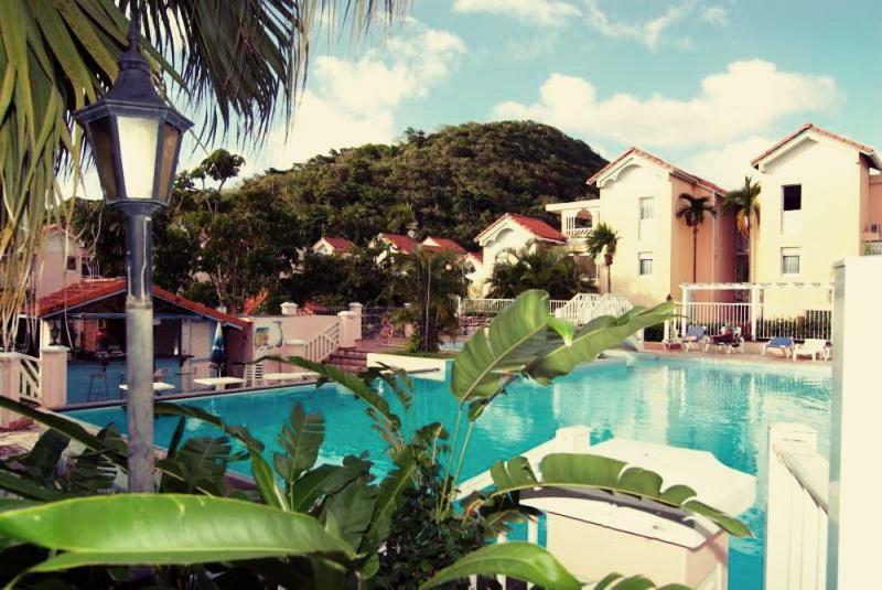 Superbe Studio Avec Jacuzzi Prive Apartment แซ็งแตนน์ ภายนอก รูปภาพ